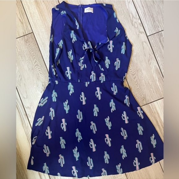 DO NOT BUY.......Everly Cactus Print Dress - Picture 2 of 6